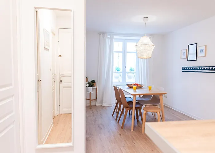 101 Cour De La Bastide *