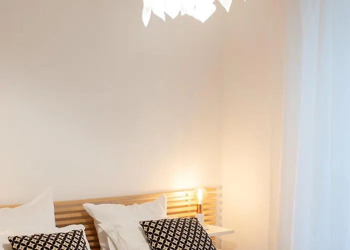 101 Cour De La Bastide Appartement *