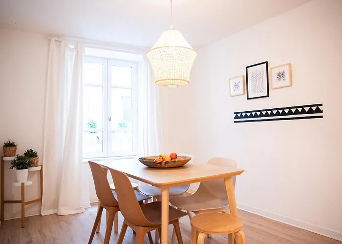 101 Cour De La Bastide Appartement *